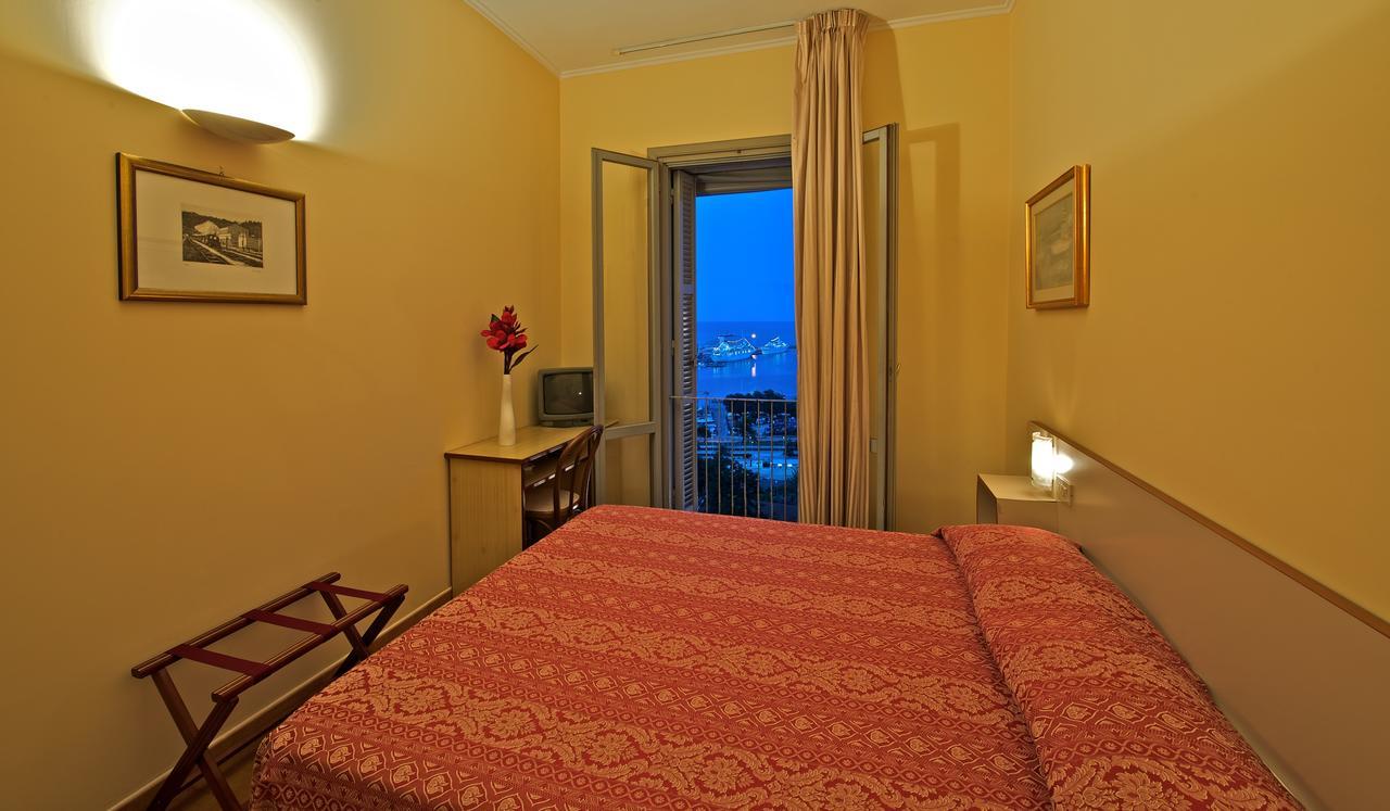 Hotel Ideale أورتونا المظهر الخارجي الصورة